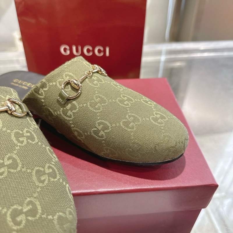Gvc*1 slippers